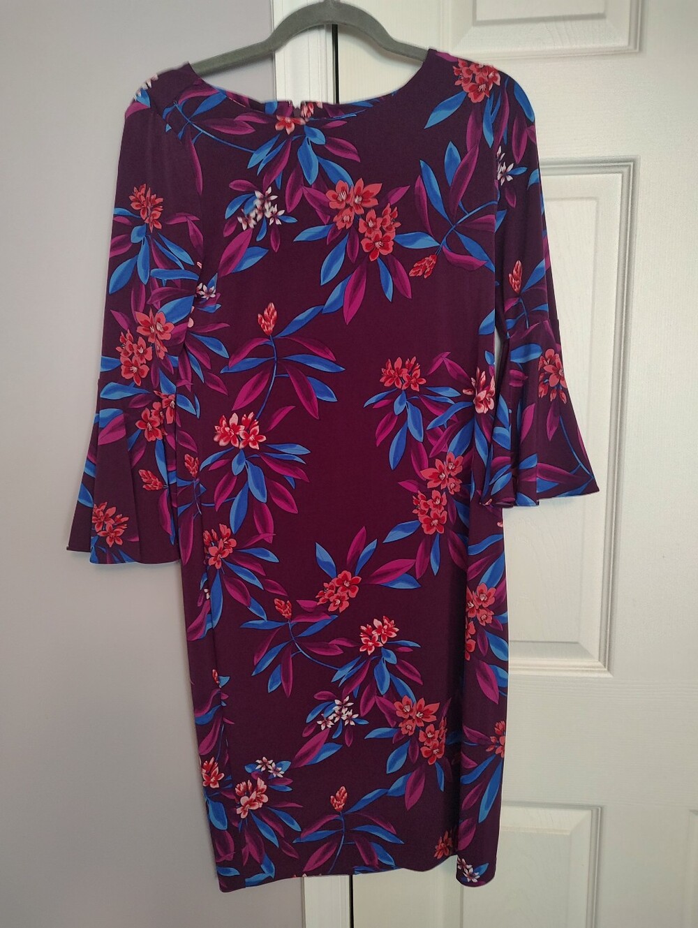Calvin Klein Floral Bell-Sleeve Shift Dress